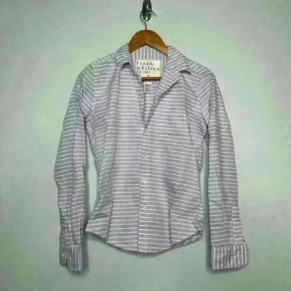 Frank and Eileen barry Button down size XS purple and white - Picture 1 of 5